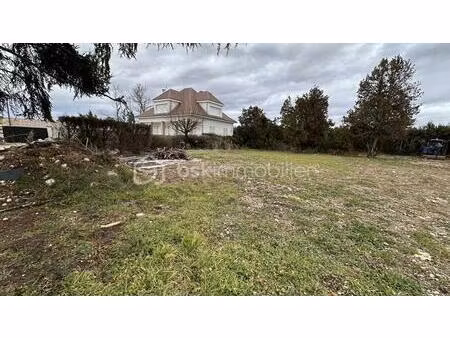 mours saint eusebe - terrain constructible 830 m²