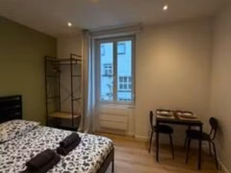 studio à louer - meublé au centre de mulhouse - charges et chauffage inclus