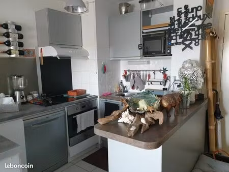 mérignac 3p résidence calme  proche commerces  sécurisée  2 parkings  tramway