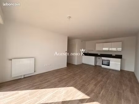 appartement 3 pièces 63 m²