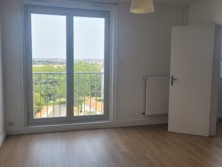 appartement à louer dans résidence - poitiers gibauderie / campus – t2 de 47m2