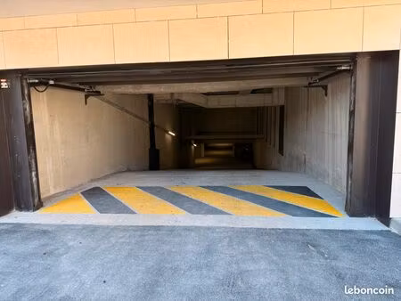 garage parking box double marseille prado borély