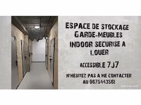 box de stockage / garde-meuble sécurisé à louer