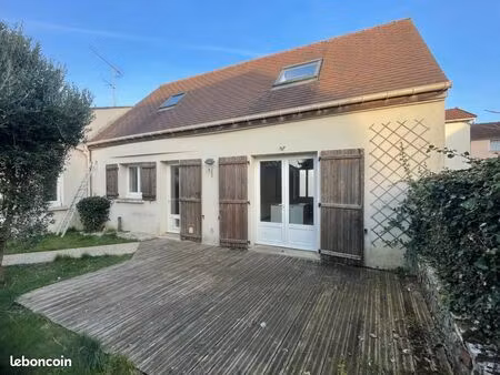 maison 5 pièces 101 m²