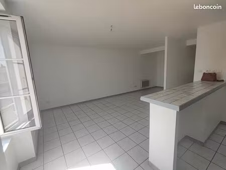 appartement 3 pièces 60 m²