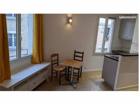 studio meublé lumineux au pied de gare d'asnières