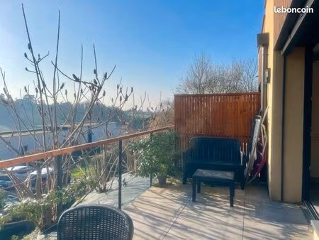 loue t2 meublé à limonest