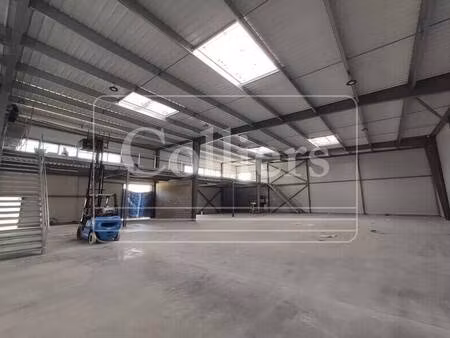 local d'activités à vendre