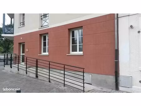 vente local professionnel