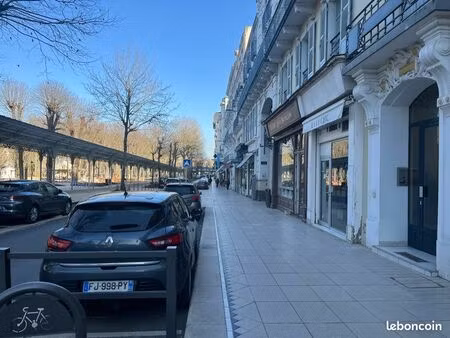 local commercial rue wilson