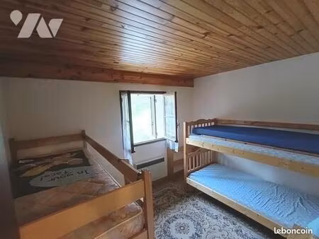 appartement 4 pièces 65 m²