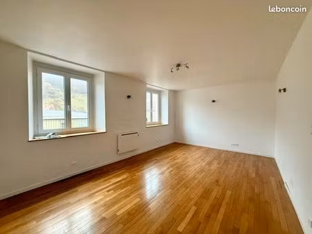 a saisir appartement entre centre-ville et pistes à la bresse