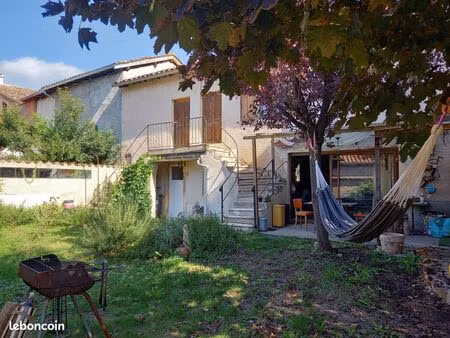 maison - 84 m² - 4 pièces