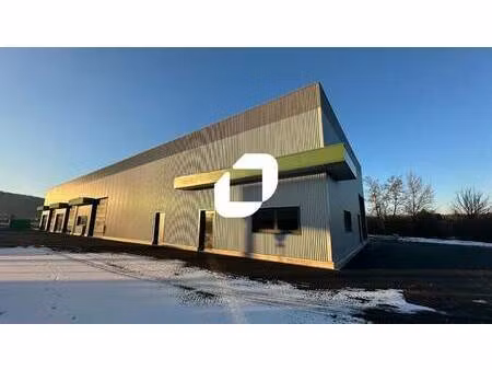 local d'activités à vendre