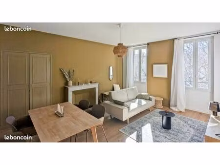 local professionnel 90 m²