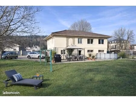 maison rénovée 135 m² – 60 m² de pièce de vie – terrain 1348 m² – docelles (vosges)