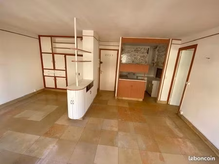 appartement t2 le lavandou