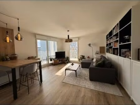 ? exceptionnel t4 meublé – 88 m² avec terrasse plein sud & vue montmartre