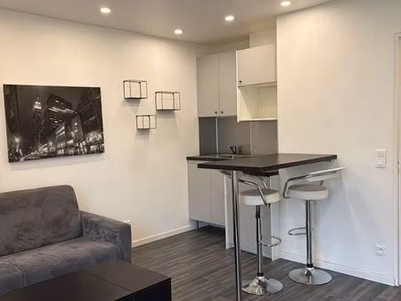 studio meublé gare du val d’or