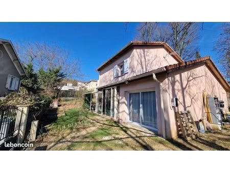 maison - 5 pièces - 118m²
