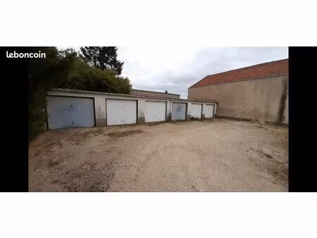 vends 10 garages