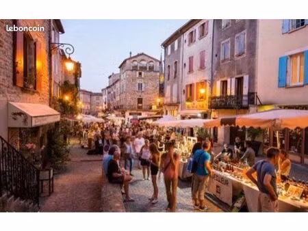 à céder - pas de porte - local commercial