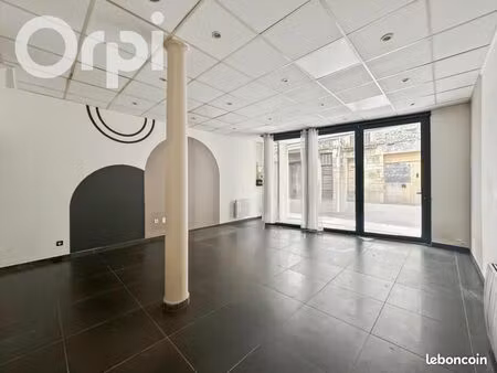 local commercial 55 m²