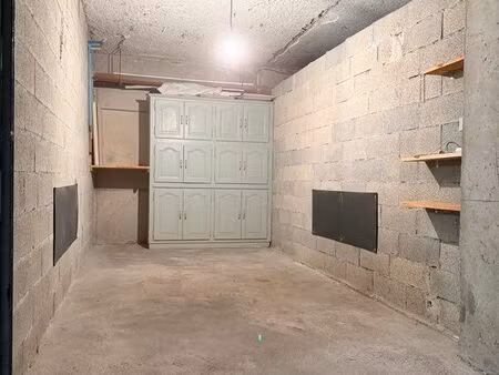 cassis garage fermé