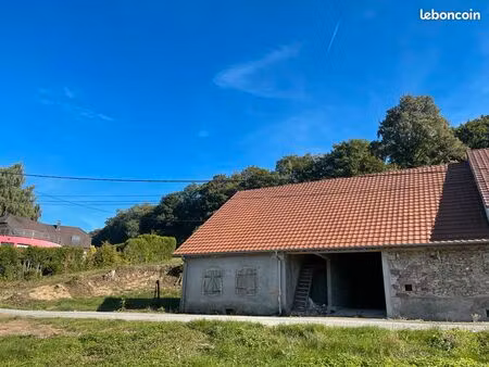ferme mitoyenne à rénover