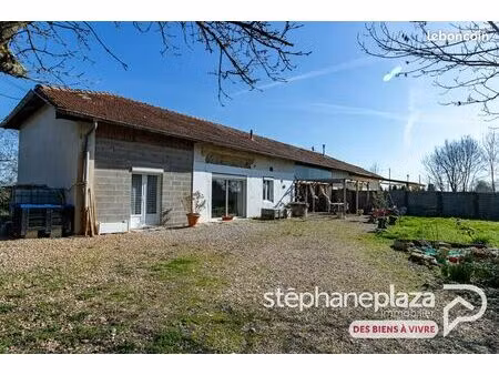 maison 4 pièces 105 m²