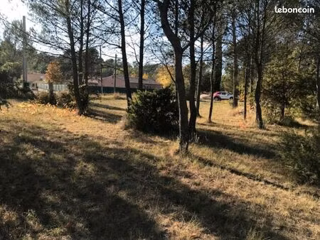 terrain 1 100 m² rocbaron