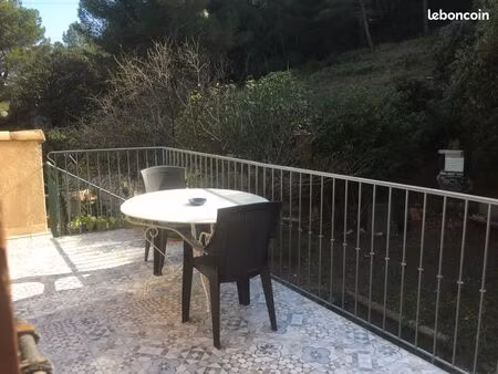 location t2 avec terrasse