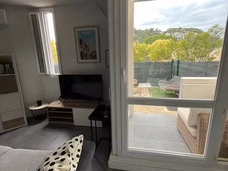 appartement avec terrasse vue alpilles