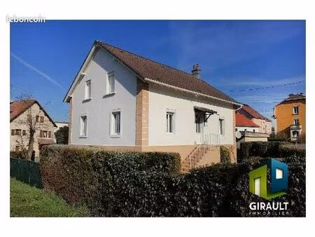 maison 5 pièces 110 m²