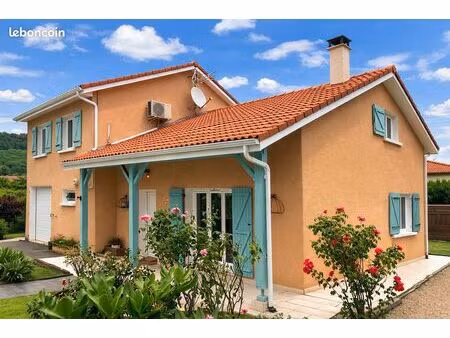 la boisse - maison familiale 140 m² - 4 chambres - 800 m² de terrain - lotissement calme -