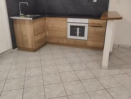 t2 rdc centre de delle