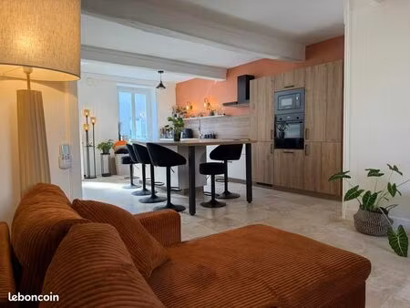 coup de cœur – ravissante maison de ville atypique 85 m² avec patio – dagneux