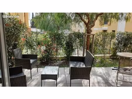 t3 récent avec petit jardin et garage