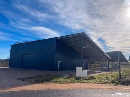 local neuf 1000m² - emplacement stratégique (a71 / rcea)