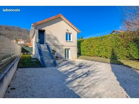 maison 5 pièces 108 m²