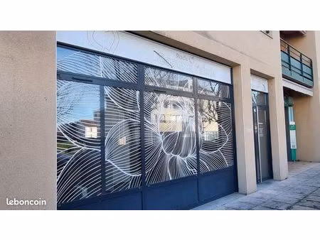 murs commerciaux amberieu en bugey