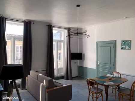 studio meublé lumineux 35m2 hyper centre