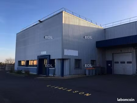 local bureaux 660 m²