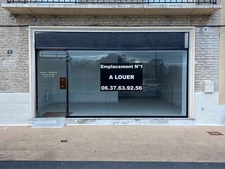 local commercial sannerville