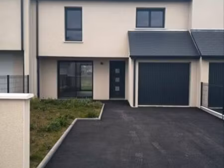 maison neuve à louer à cresserons