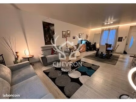 maison 7 pièces 170 m²