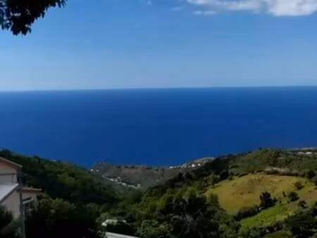 terrain de 422 m2 viabilisé avec vue mer 360 hauteur bellefontaine