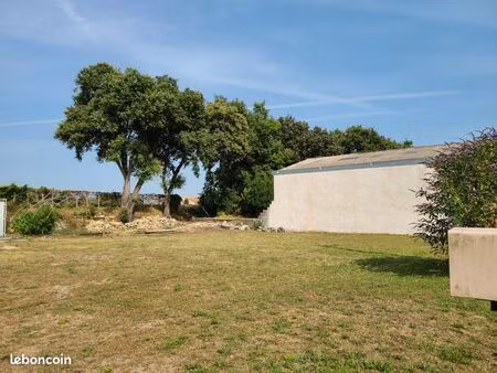 immobilier 400 m2 de foncier