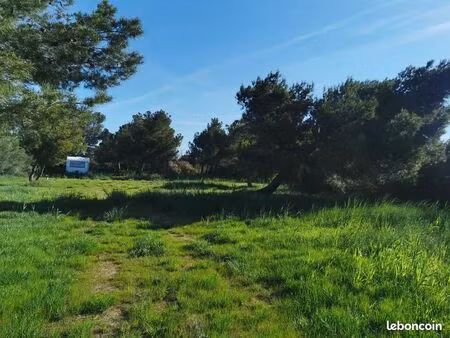 terrain de loisirs port la nouvelle 400 m plage sauvage du rouet