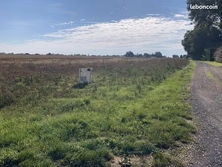 terrain 572 m² balanzac